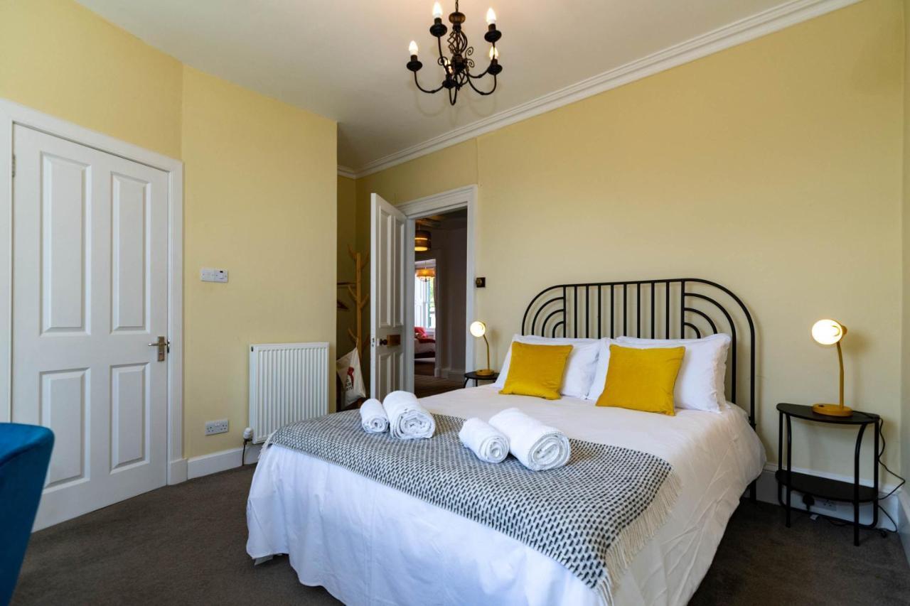 Rosebank House Blairgowrie - Sleeps 12, Games Rooms, Ev Point, Pets Welcome Blairgowrie and Rattray Esterno foto